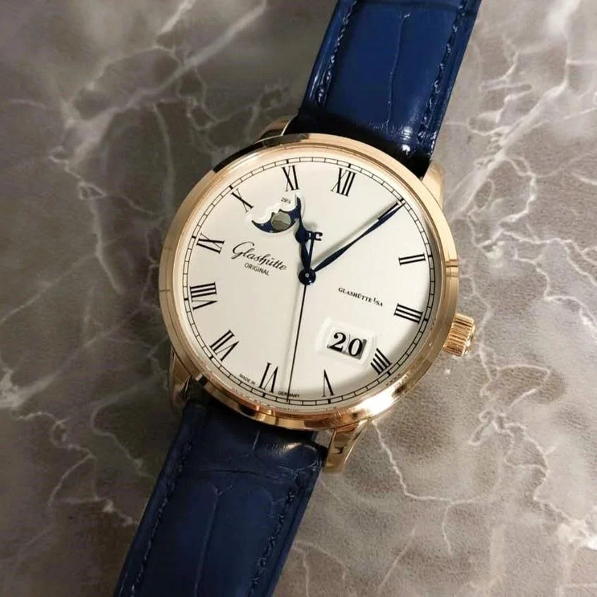 Glashütte Original Senator 100-04-32-15-04
