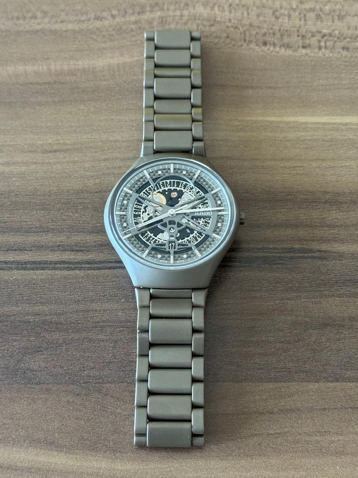 Rado True Thinline R27112312