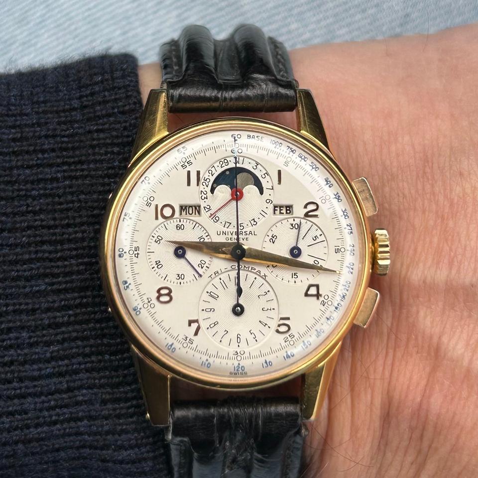 Universal Genève Tri-Compax 22258