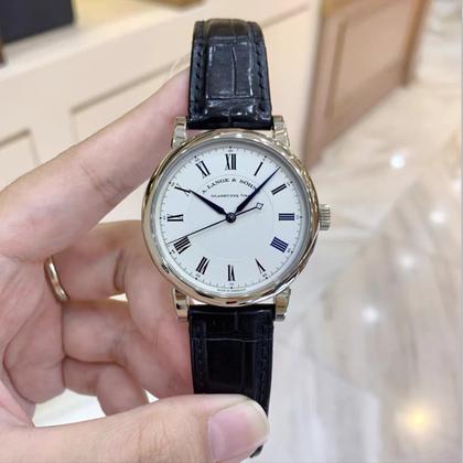 A. Lange & Söhne Richard Lange 232.026