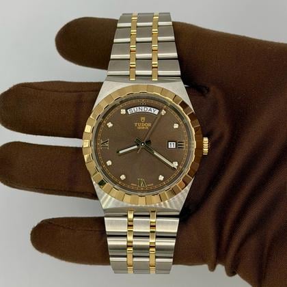 Tudor Royal M28603-0008
