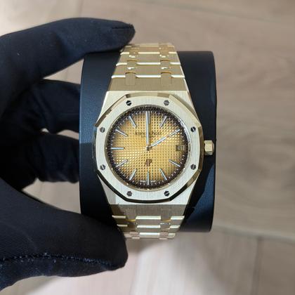Audemars Piguet Royal Oak Jumbo 16202BA.OO.1240BA.02