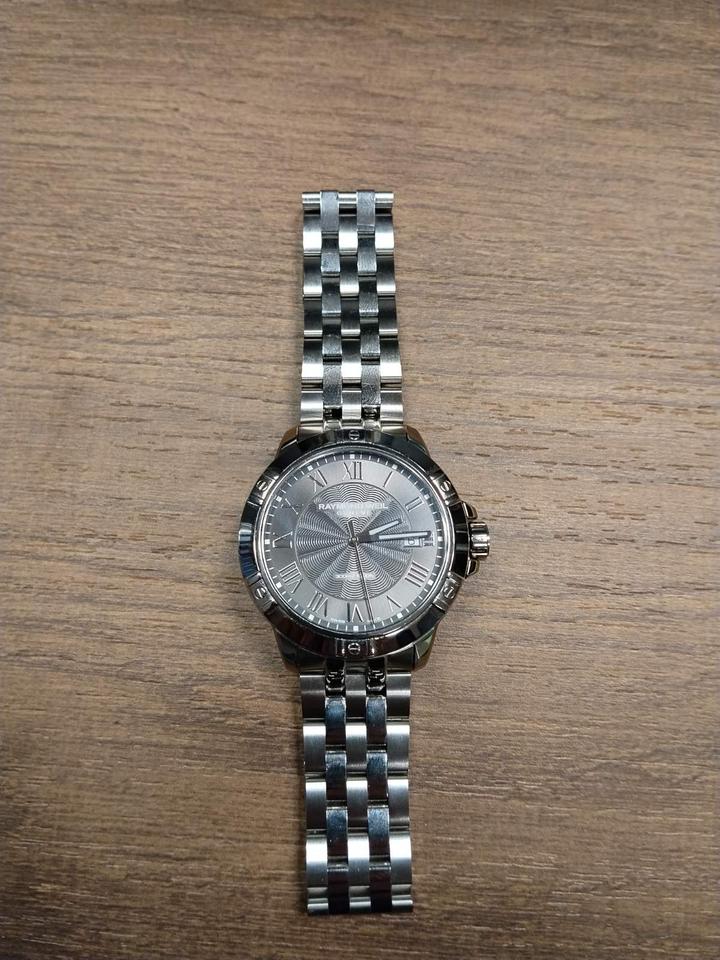 Raymond Weil Tango 8160-ST-00608