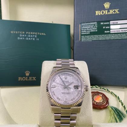 Rolex Day-Date 118239