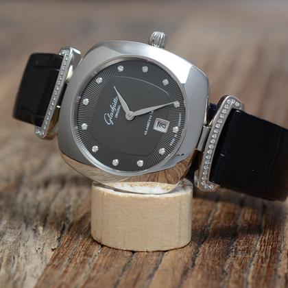 Glashütte Original Pavonina 1-03-01-06-12-02