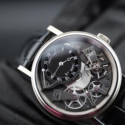 Breguet Tradition 7057BB/G9/9W6
