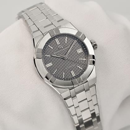 Maurice Lacroix AIKON AI6007-SS002-230-1