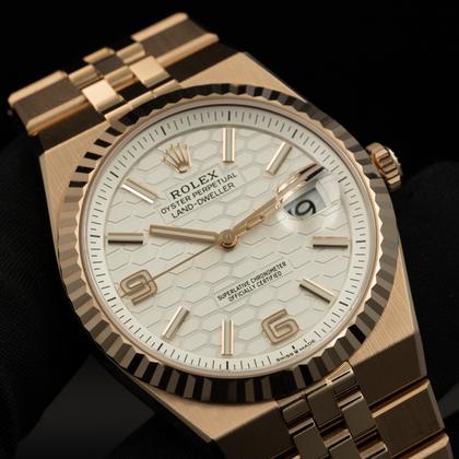 Rolex Land-Dweller 127335