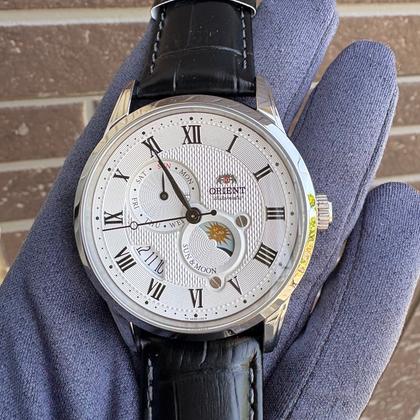 Orient Sun and Moon RN-AK0005S