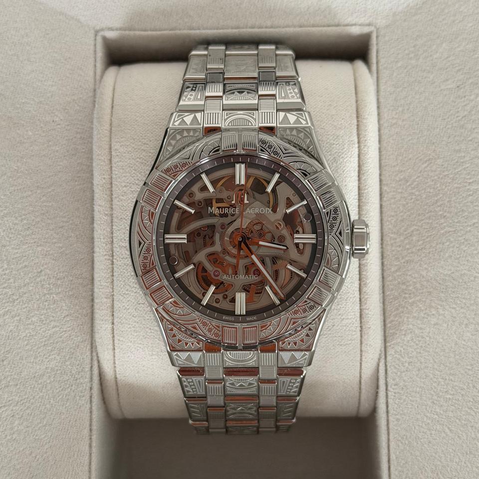 Maurice Lacroix AIKON AI6007-SS009-030-1