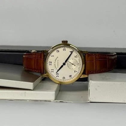 A. Lange & Söhne 1815 235.021