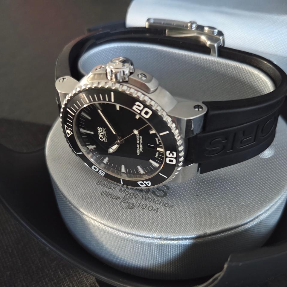 Oris Aquis 01 733 7653 4154-07 8 26 01PEB