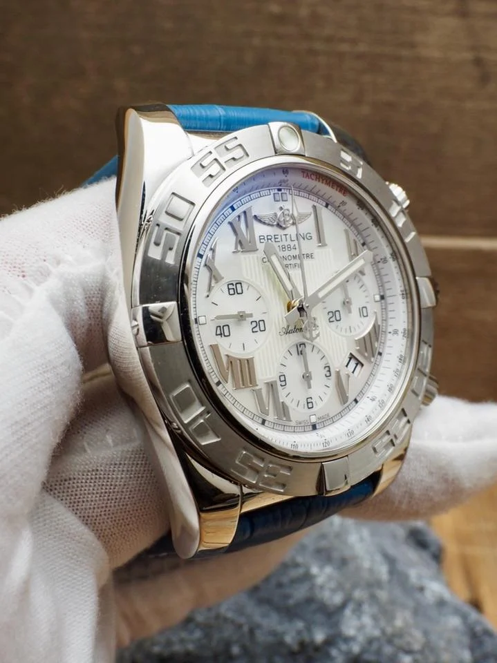 Breitling Chronomat AB0110