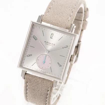 NOMOS Tetra 477