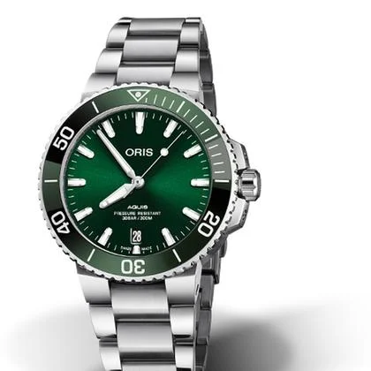 Oris Aquis 01 733 7732 4157-07 8 21 05PEB