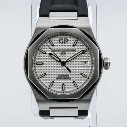 Girard Perregaux Laureato 81005.11.131.BB6A