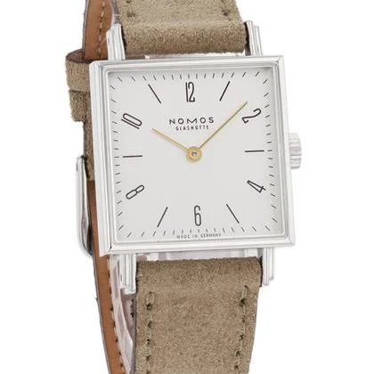 NOMOS Tetra 405