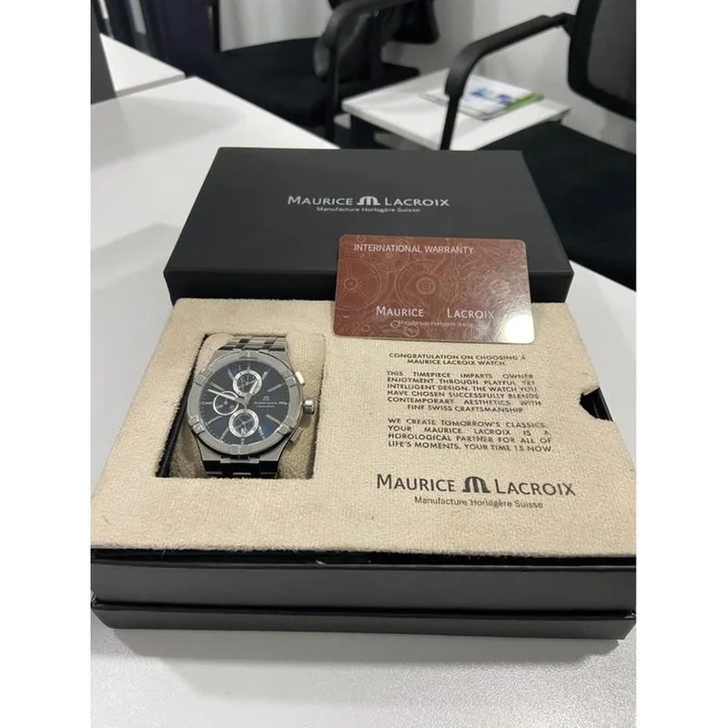 Maurice Lacroix AIKON AI1118-SS002-430-1
