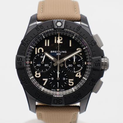 Breitling Avenger SB0146101B1X1