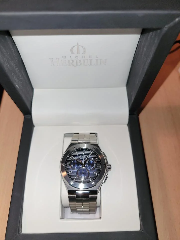 Michel Herbelin Newport 37688/B35
