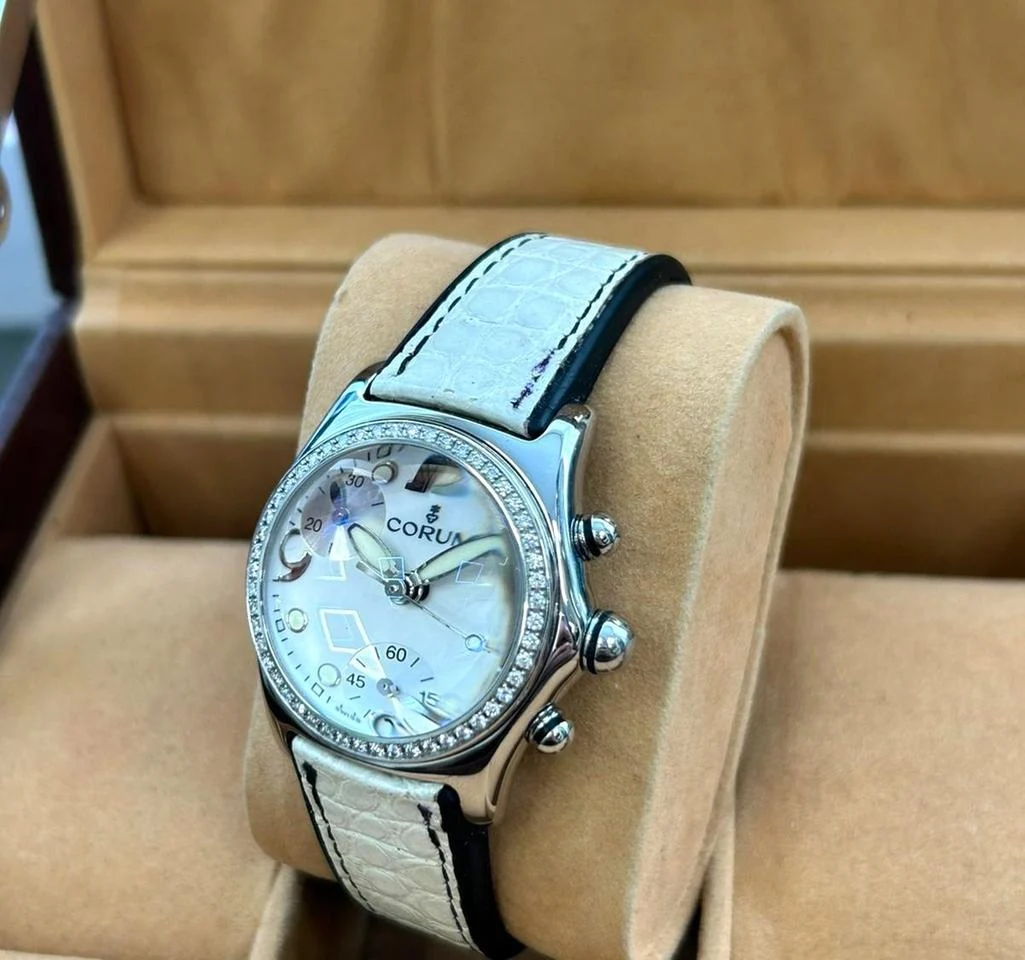 Corum Bubble 196.151.47
