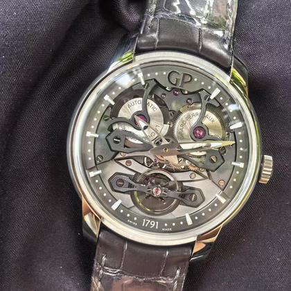 Girard Perregaux Bridges 84000-21-001-BB6A