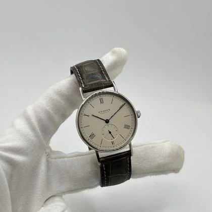 NOMOS Ludwig 205