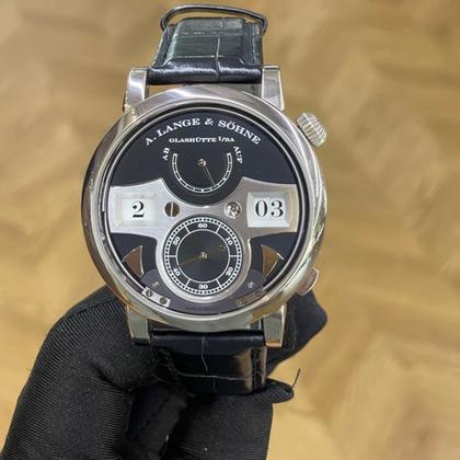 A. Lange & Söhne Zeitwerk 145.029