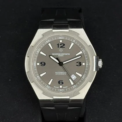Vacheron Constantin Overseas 47040/000W-9500