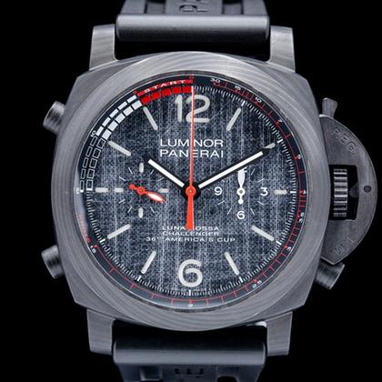 Panerai Luminor Luna Rossa PAM01038