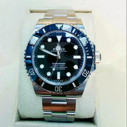Rolex Submariner (No Date) 124060 LN