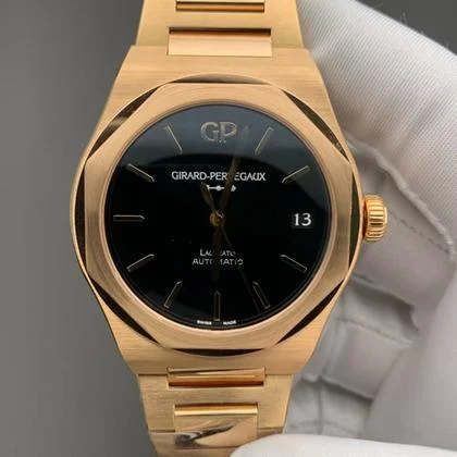 Girard Perregaux Laureato 81010-52-3118-1CM