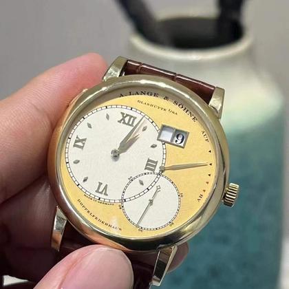 A. Lange & Söhne Grand Lange 1 115.021