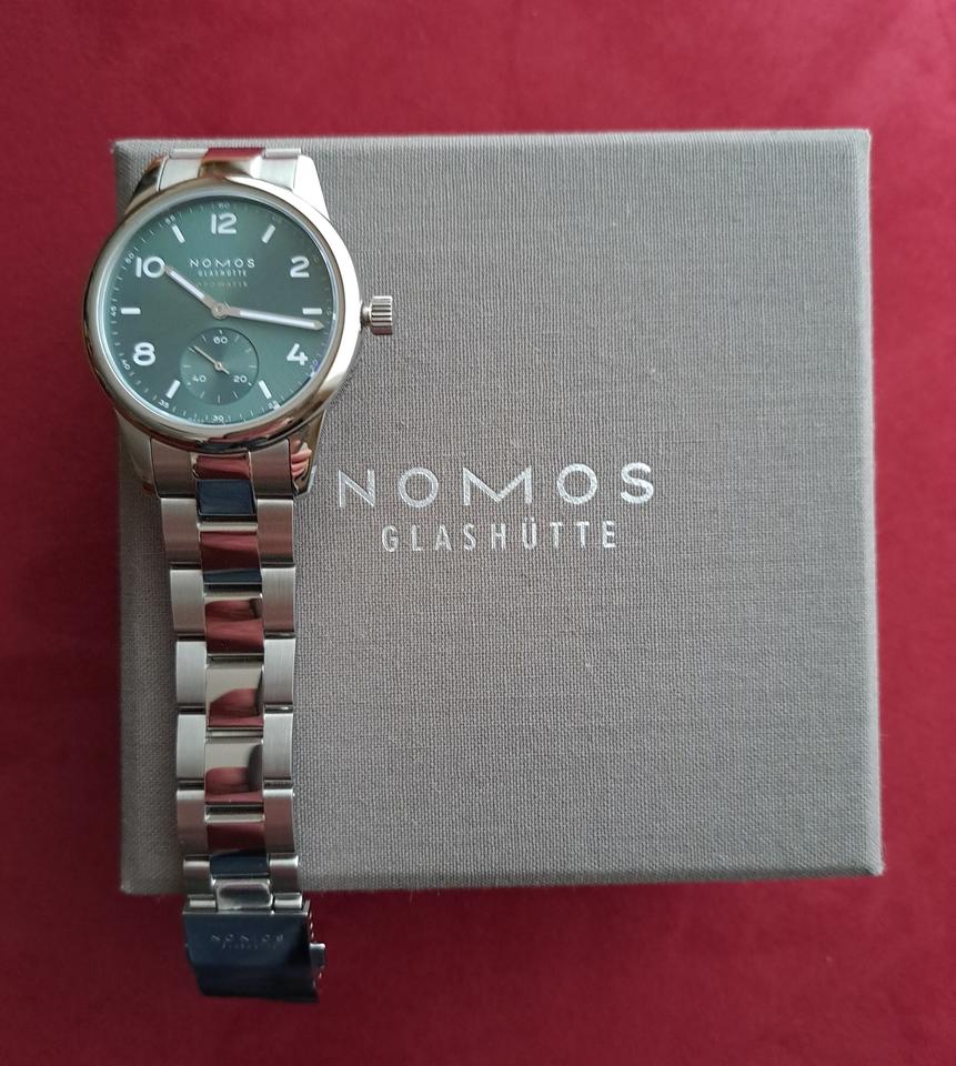 NOMOS Club Neomatik 745