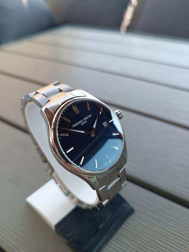 Frederique Constant Classics FC-220SS5B6