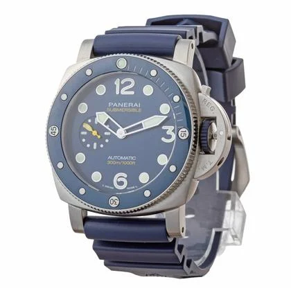 Panerai Submersible PAM01676
