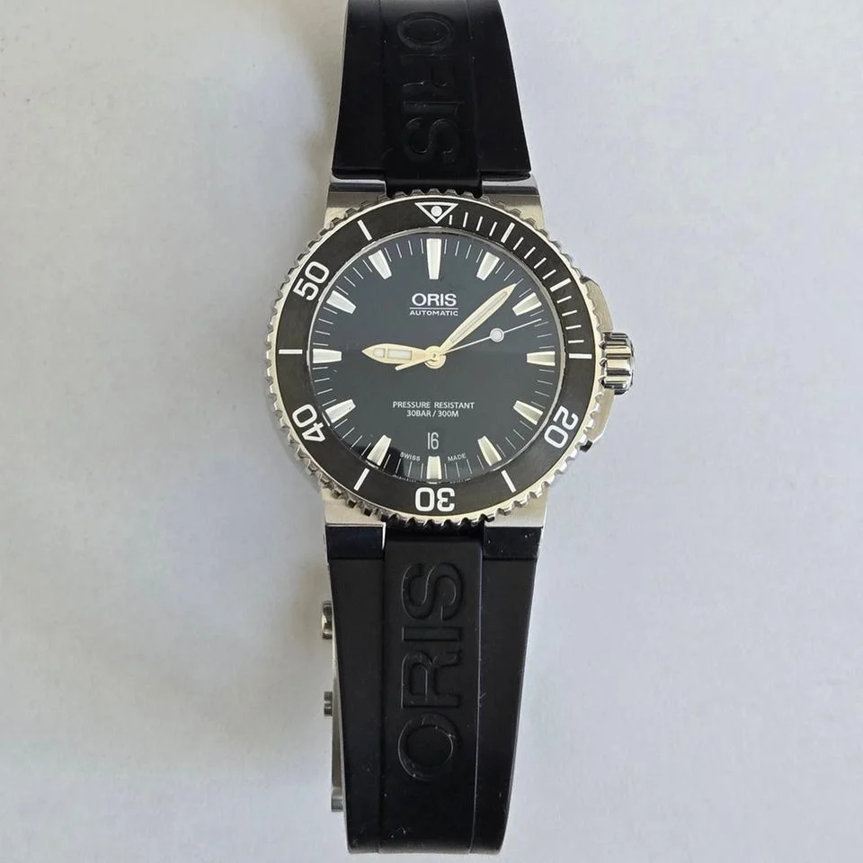 Oris Aquis 01 733 7653 4154-07 4 26 34EB