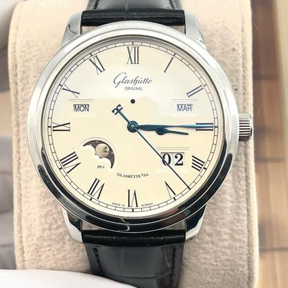 Glashütte Original Senator 100-02-22-12-50