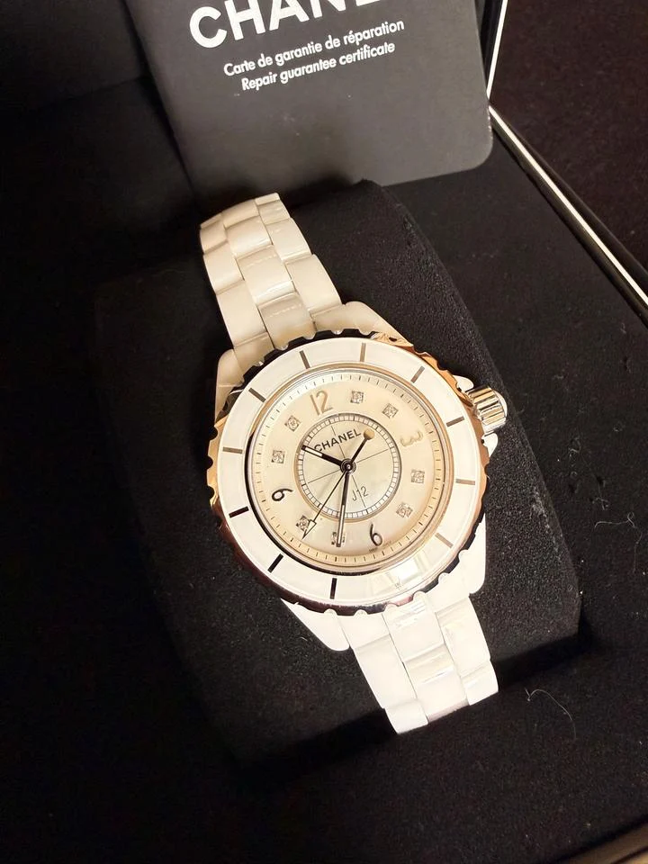 Chanel J12 H2422