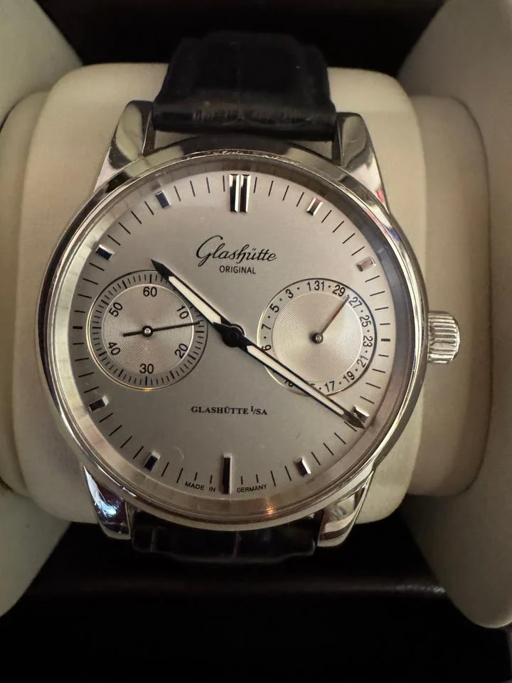 Glashütte Original Senator Hand Date 1-39-58-02-02-04