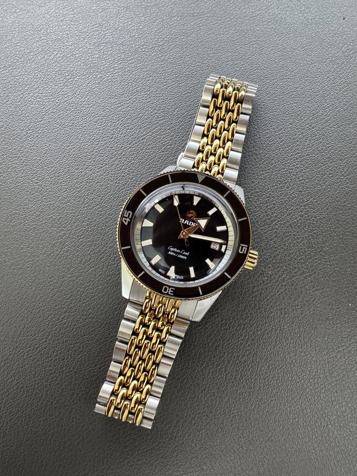 Rado HyperChrome Captain Cook R32138153