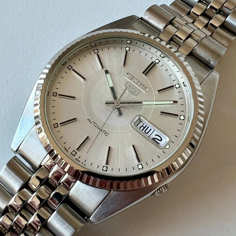 Seiko 5 SNXJ89