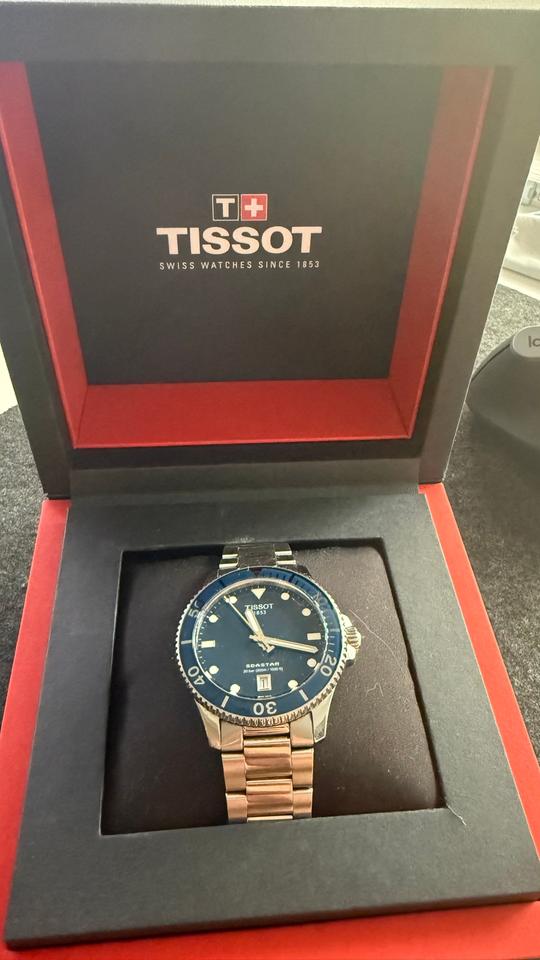 Tissot Seastar 1000 T1204101104100