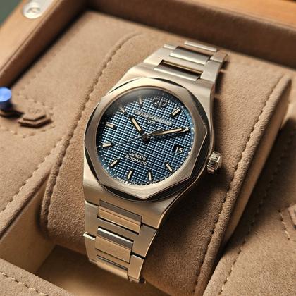 Girard Perregaux Laureato 81005-11-431-11A