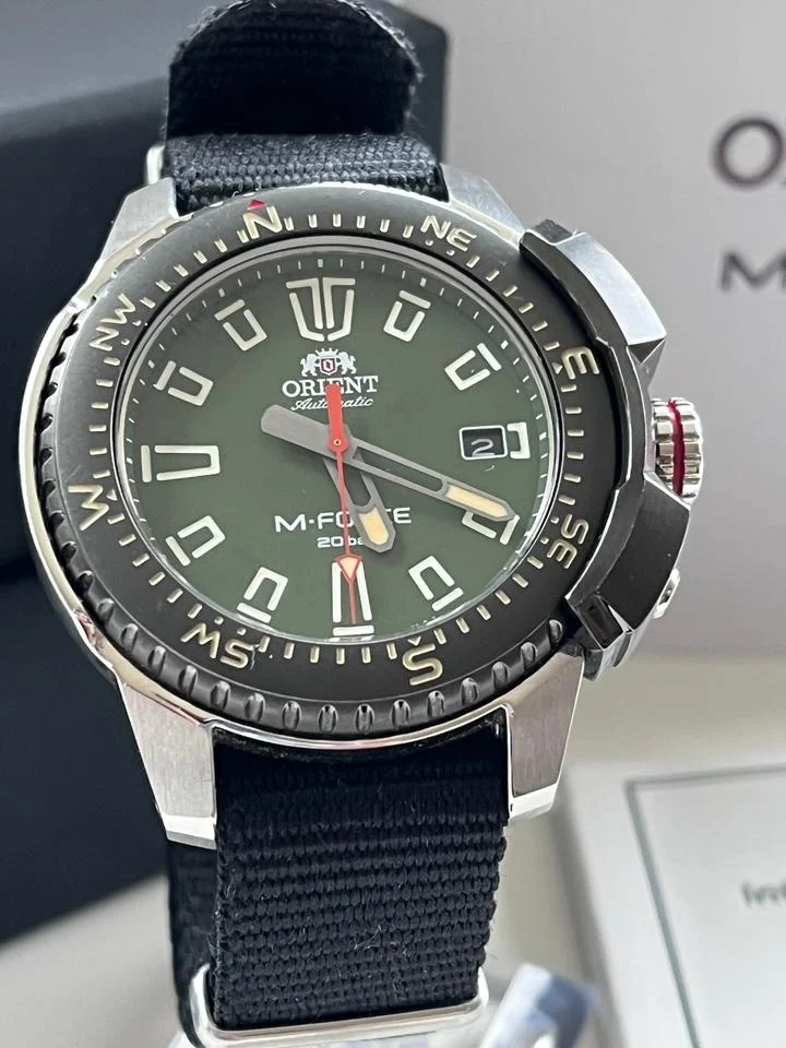 Orient M-Force RA-AC0N03E10B
