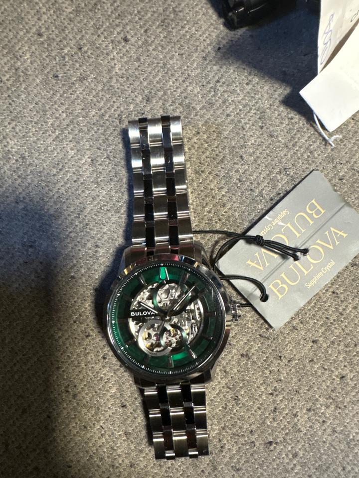 Bulova Crystal 96A329