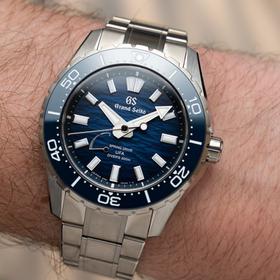 Grand Seiko Evolution 9 Collection SLGB023G