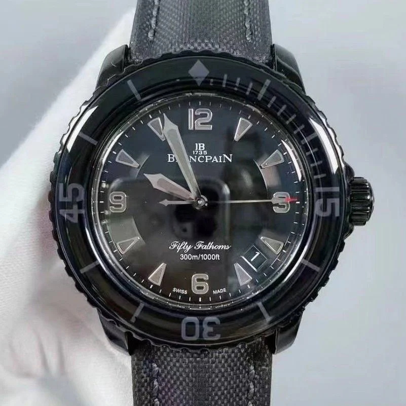 Blancpain Fifty Fathoms 5015-11C30-52A