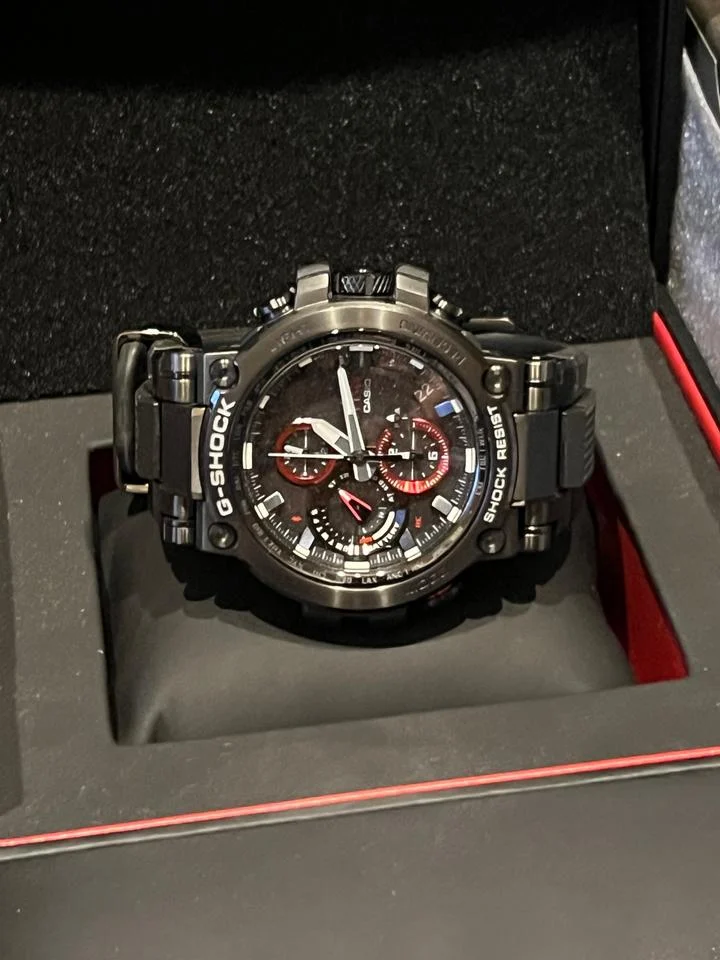 Casio G-Shock MTG-B1000B-1AJF