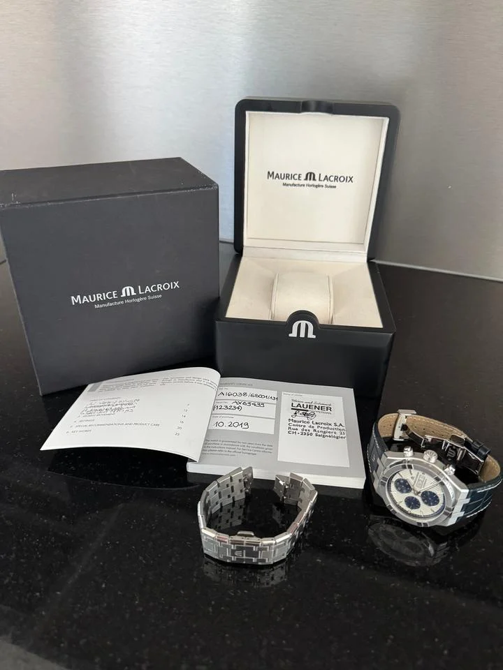 Maurice Lacroix AIKON AI6038-SS001-131-1